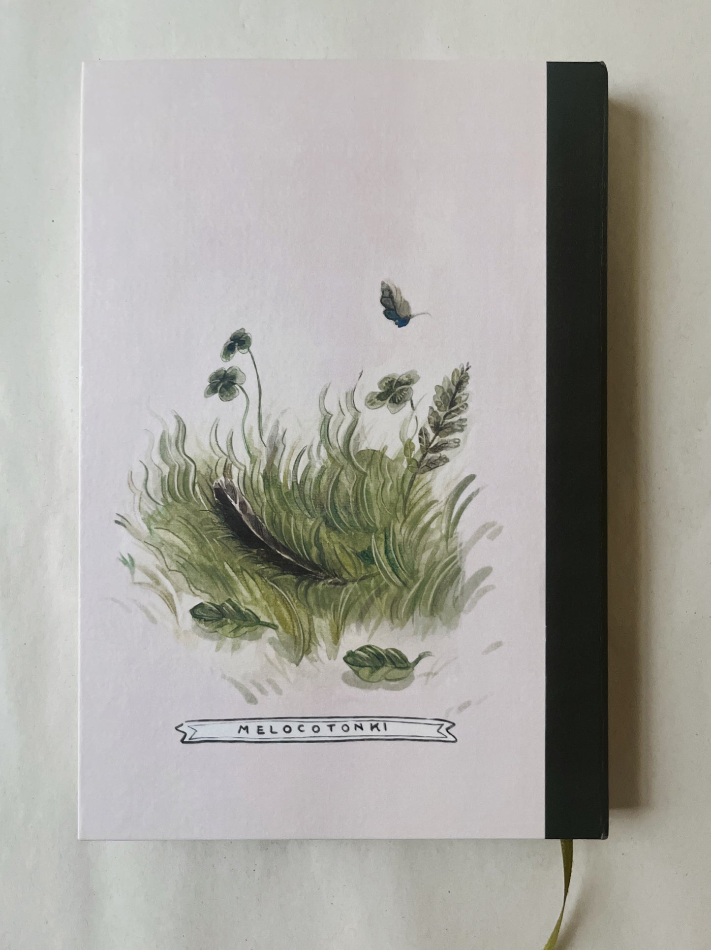 Libreta Cuervo 1/2 carta, pasta dura, cosida, cuaderno, sketchbook, bullet journal