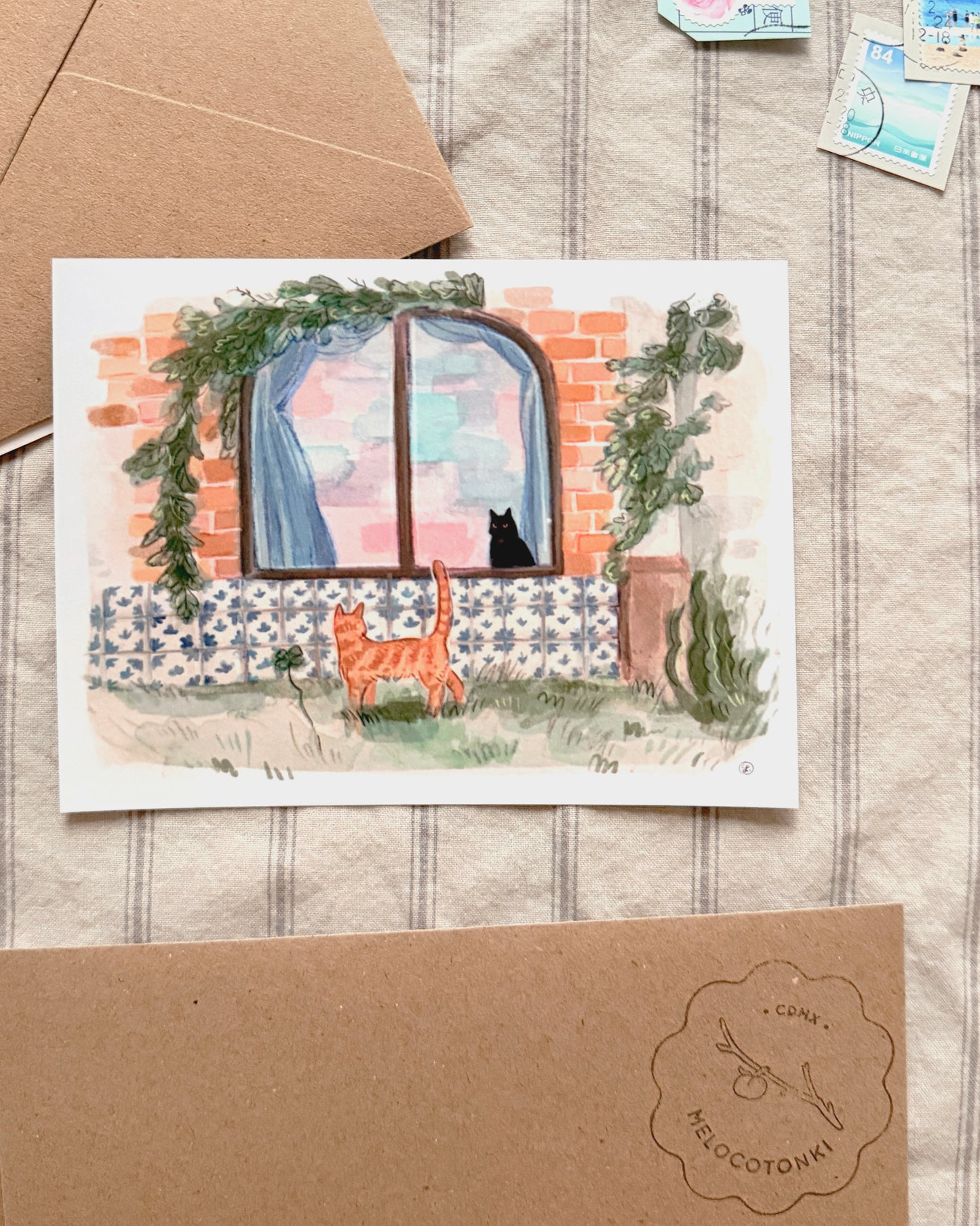 Postal Encuentro de Gatitos por la Ventana 🐈🐈‍⬛